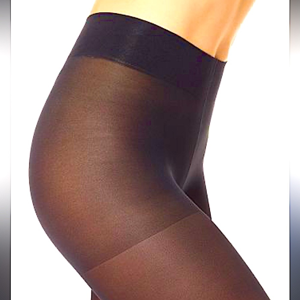 Naturalizer Perfectly Flawless Sheer Control Top Size A Hosiery in Black.